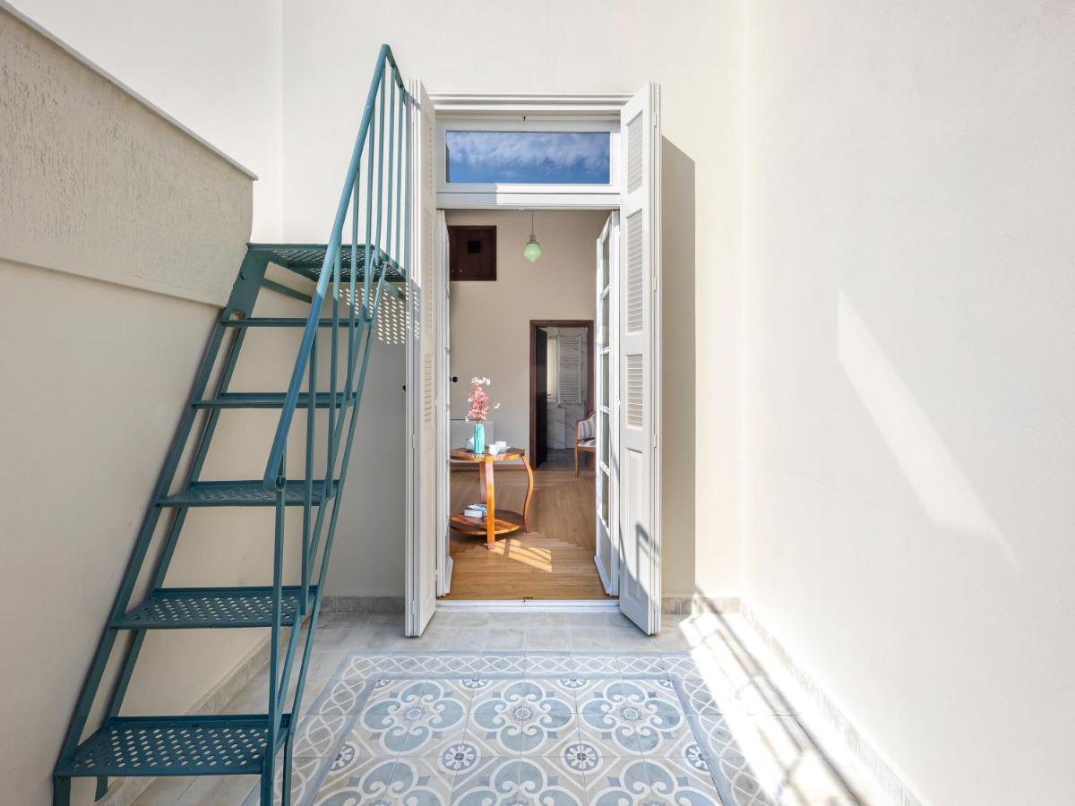 Villa Razi 1935 Лоутраки Экстерьер фото
